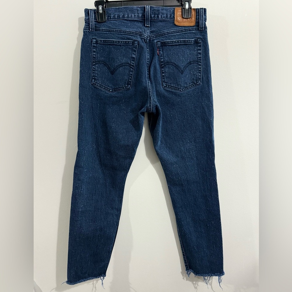 Levi’s Wedgie Icon Fit Jeans in Intergalactic Dark With White Size 30 - Picture 4 of 5